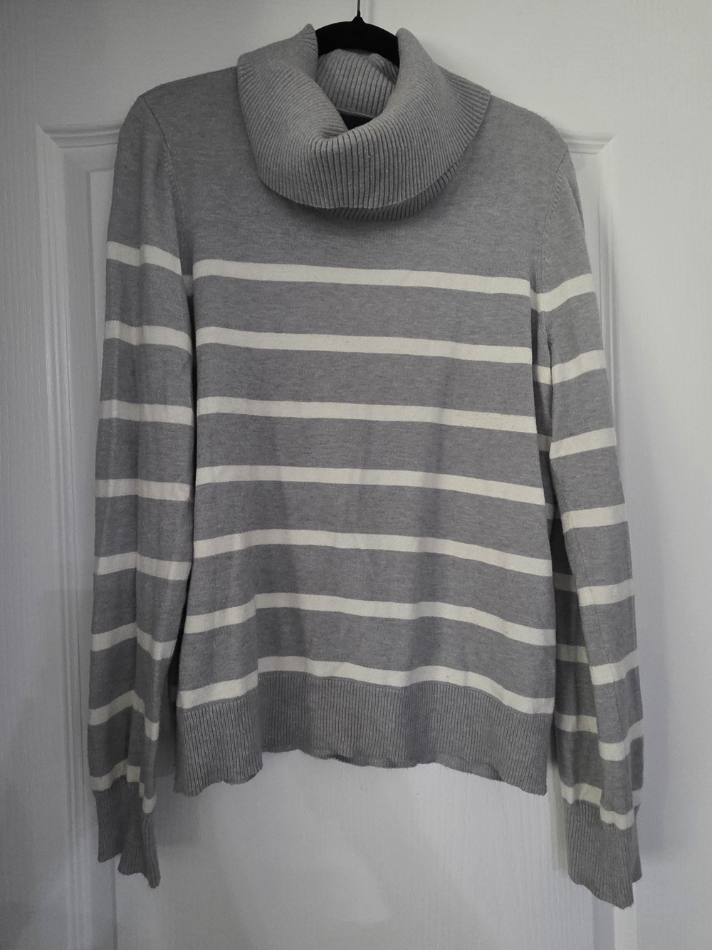 Calvin Klein Gray and Cream Striped Cowl Turtleneck Sweater Soft XL